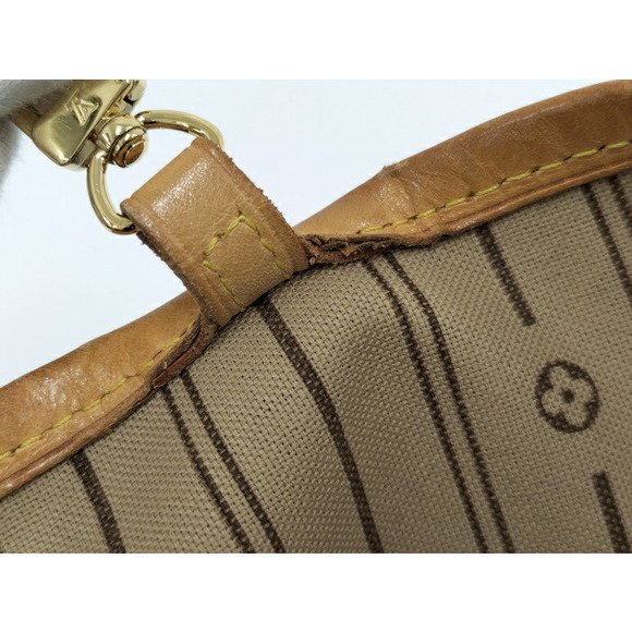 Louis Vuitton Delightful PM Monogram Shoulder Bag - Picture 8 of 9